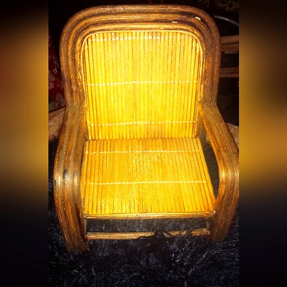 Doll rattan/wood chair